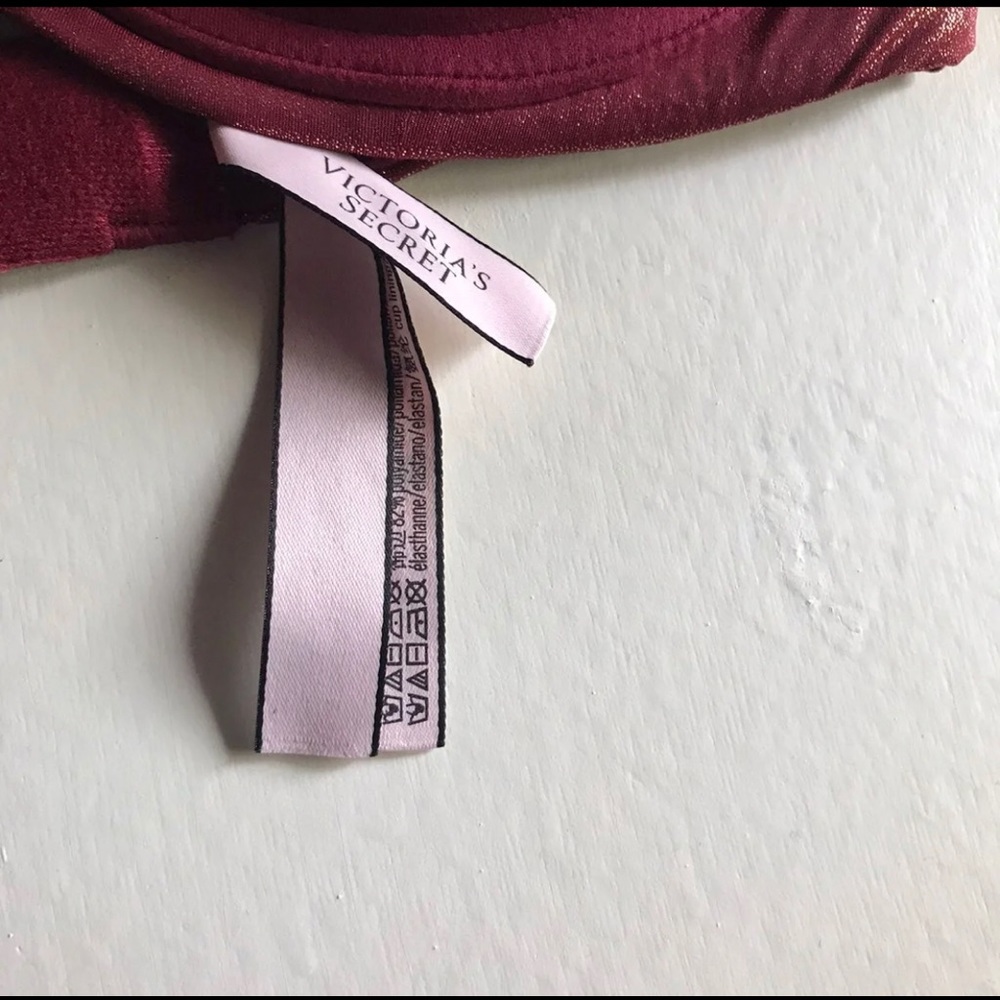 VS Bra 32D - Picture 4 of 5